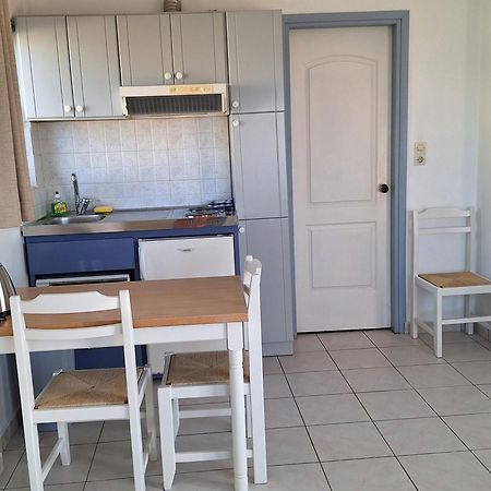 Artemis Apartments カリヴェス エクステリア 写真