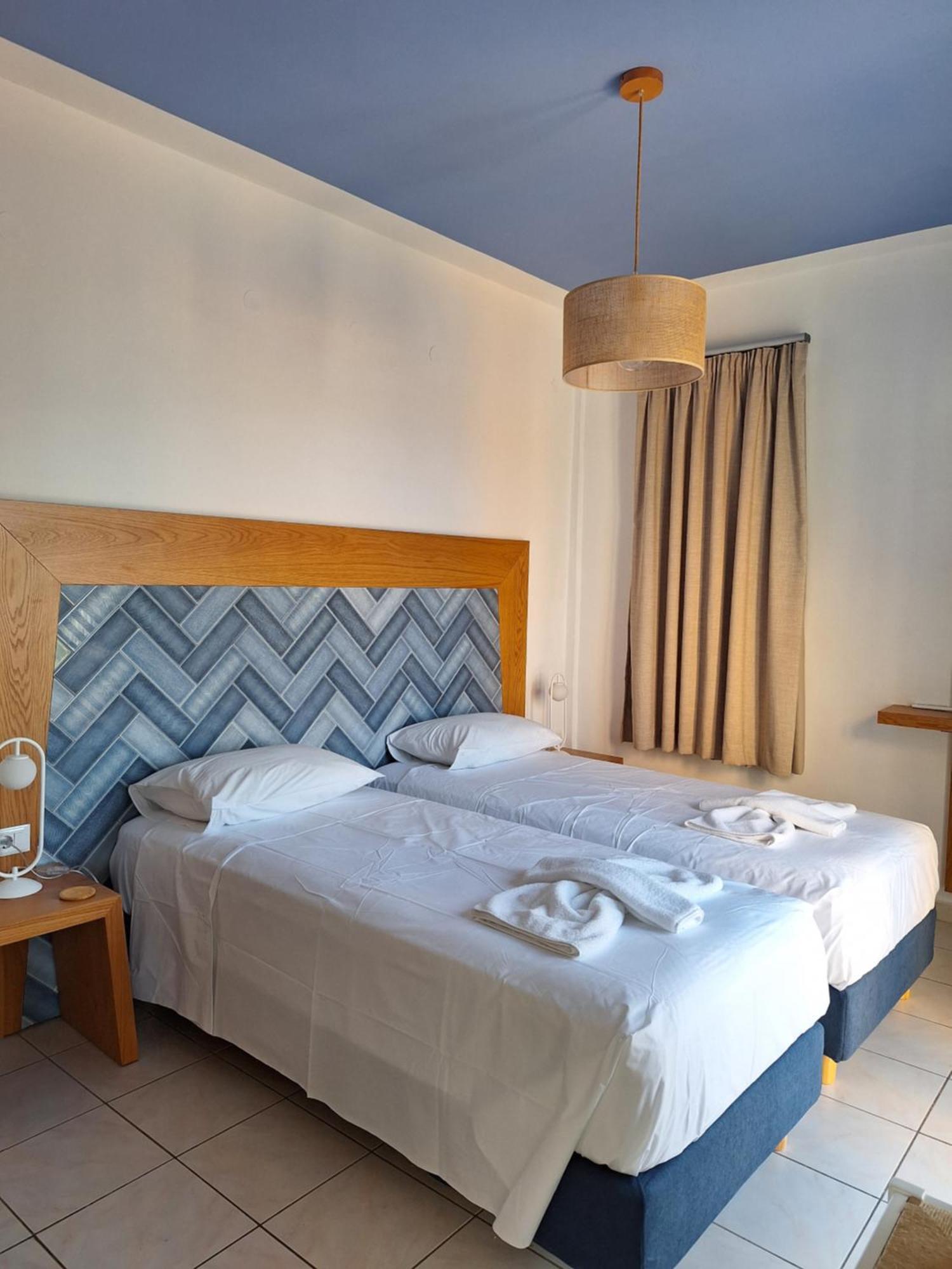 Artemis Apartments カリヴェス エクステリア 写真