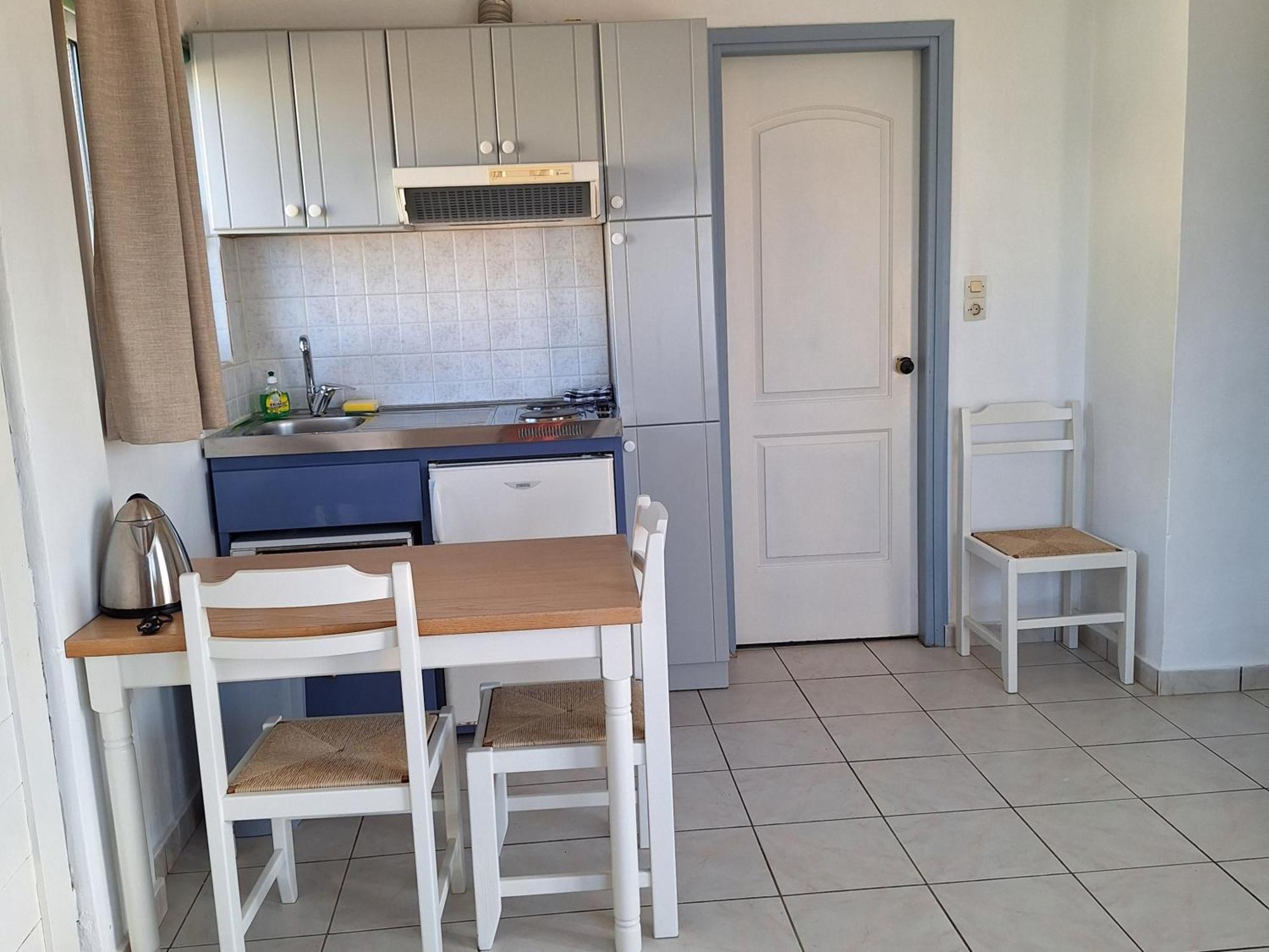 Artemis Apartments カリヴェス エクステリア 写真