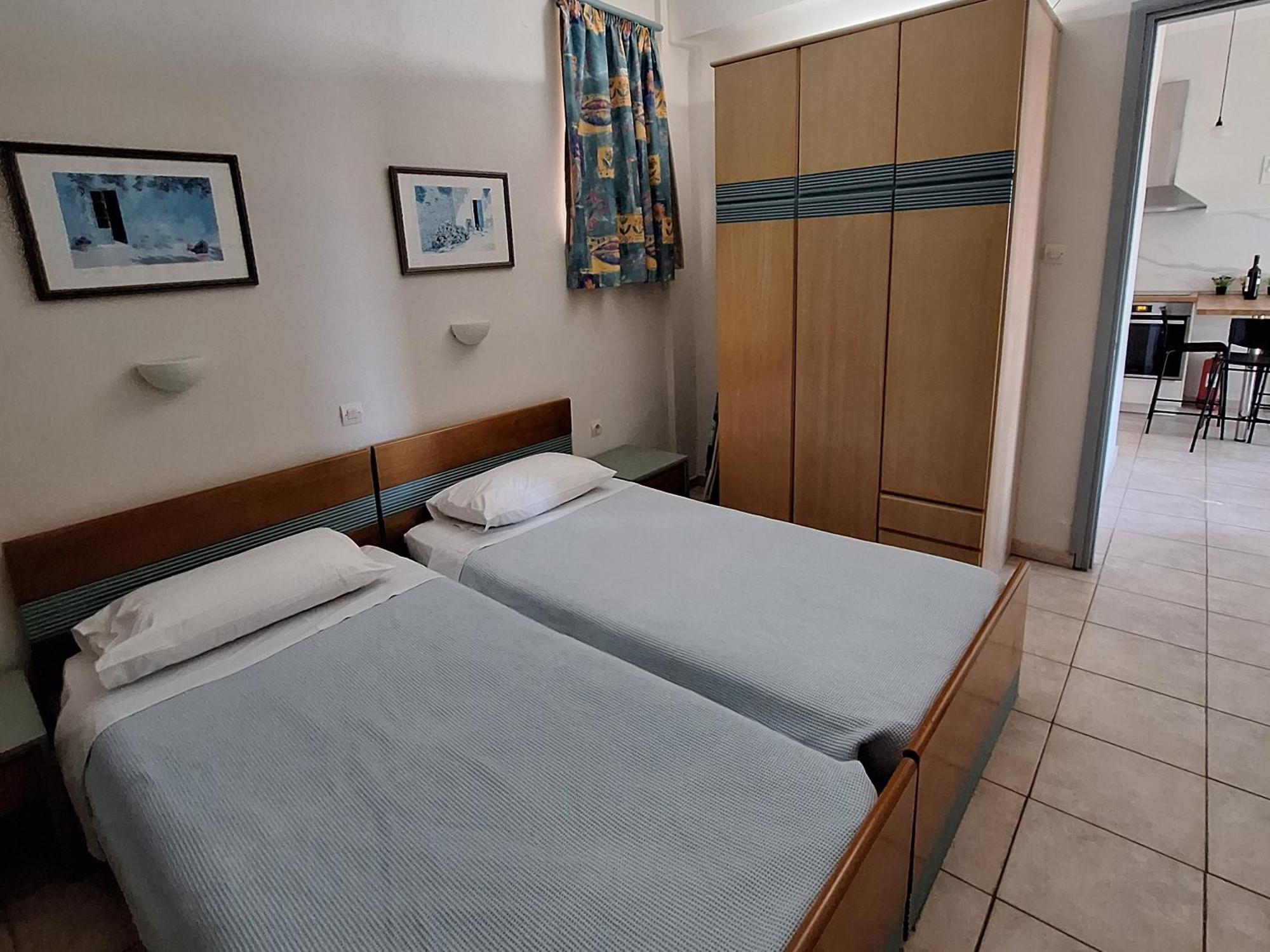 Artemis Apartments カリヴェス エクステリア 写真
