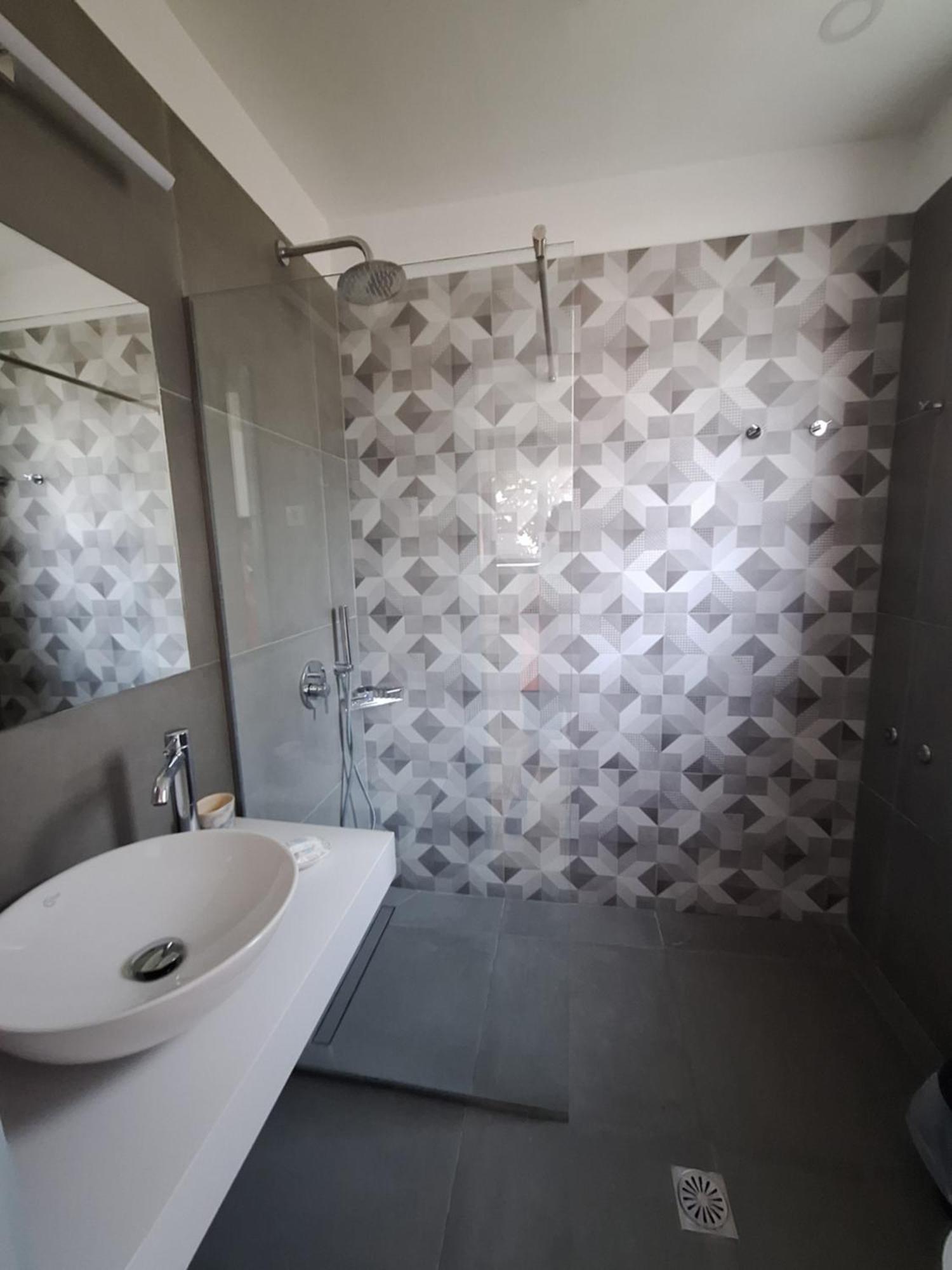 Artemis Apartments カリヴェス エクステリア 写真