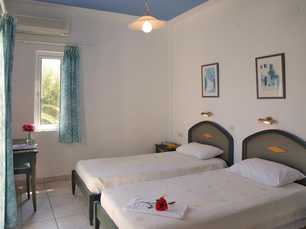 Artemis Apartments カリヴェス エクステリア 写真